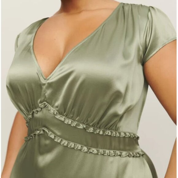 Reformation Dresses & Skirts - Kaya silk dress